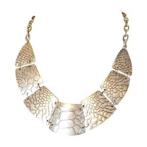 Premiere Designs two tone‎ linked necklace